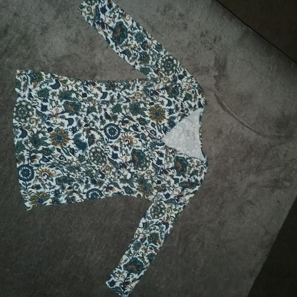 Talbots Cross Body Floral Top Size Petite